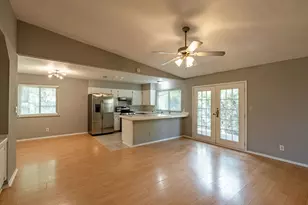 10302 Stubble Quail Cir, Austin, TX 78758 - Photo 4