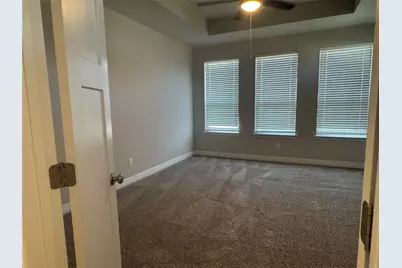 812 Karst Cove, Georgetown, TX 78628 - Photo 32