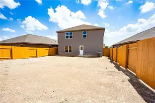 1004 Riverdale Cove, Jarrell, TX 76537 - Photo 24