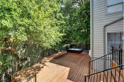 908 Poplar Street #103, Austin, TX 78705 - Photo 2