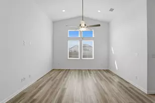 102 Childress St, Hutto, TX 78634 - Photo 4