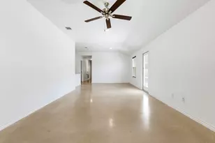 102 Lost Trl, Copperas Cove, TX 76522 - Photo 4
