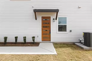 302 E 19 5 St, Georgetown, TX 78626 - Photo 4