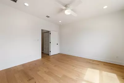 302 E 19.5 Street #302, Georgetown, TX 78626 - Photo 18