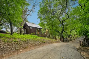 12811 River Bend St, Austin, TX 78732 - Photo 26