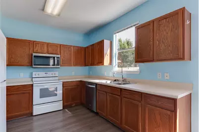1004 W South Street, Leander, TX 78641 - Photo 10