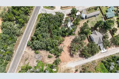 115 Eaglenest Court, Smithville, TX 78957 - Photo 12