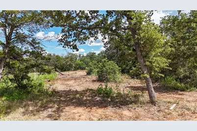 115 Eaglenest Court, Smithville, TX 78957 - Photo 2