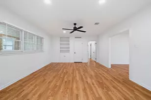 6010 Dunbury Dr, Austin, TX 78723 - Photo 6