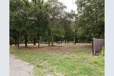 17709 Sandy Lane, Jonestown, TX 78645 - Photo 2