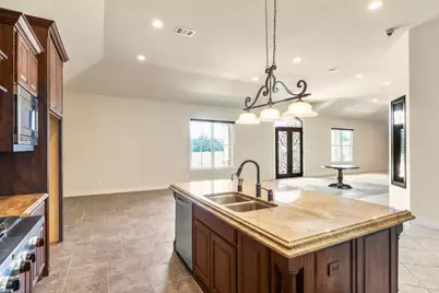 105 Applewood Drive, Cedar Creek, TX 78612 - Photo 16