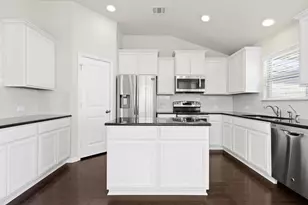 800 Bryce Canyon, Pflugerville, TX 78660 - Photo 12