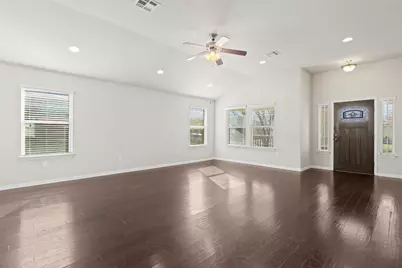 800 Bryce Canyon, Pflugerville, TX 78660 - Photo 8