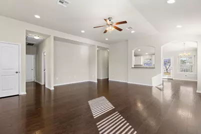 800 Bryce Canyon, Pflugerville, TX 78660 - Photo 6