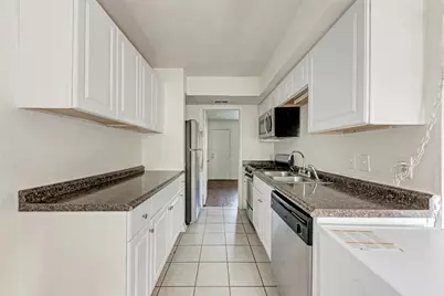 1010 W 23rd Street #5, Austin, TX 78705 - Photo 6