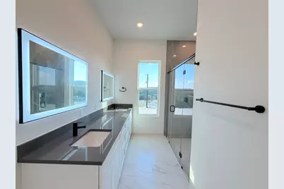 420 Sendera Hills, Canyon Lake, TX 78133 - Photo 18