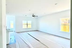 125 Pella Pass, San Marcos, TX 78666 - Photo 4