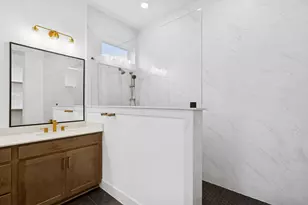 2001 Sundown Trl, Georgetown, TX 78628 - Photo 12