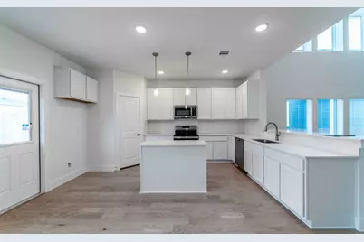 117 Cougar Hill Drive, Jarrell, TX 76537 - Photo 8