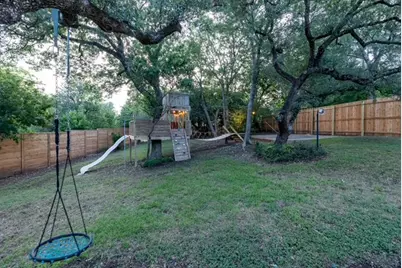 9404 Springwood Drive, Austin, TX 78750 - Photo 34