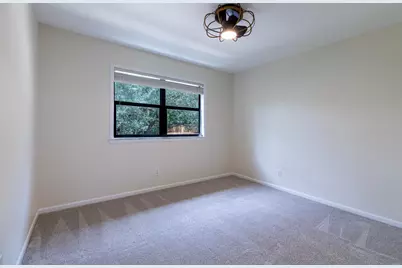 9404 Springwood Drive, Austin, TX 78750 - Photo 24