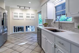 9404 Springwood Dr, Austin, TX 78750 - Photo 12