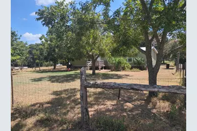 10905 S. Fm 1915 Fm 1915 Highway, Buckholts, TX 76518 - Photo 2