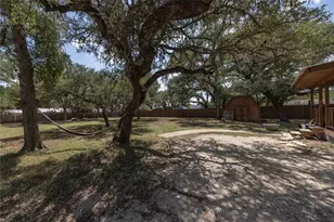 39 La Buena Vista Dr, Wimberley, TX 78676 - Photo 26