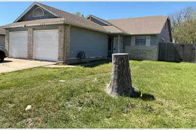 608 Greenlawn Boulevard, Round Rock, TX 78664 - Photo 2