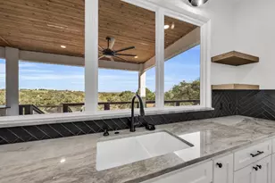 101 Silver Way W, Horseshoe Bay, TX 78657 - Photo 12