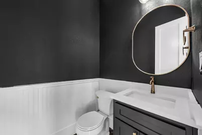 101 Silver Way W, Horseshoe Bay, TX 78657 - Photo 24