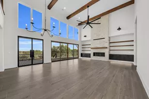 101 Silver Way W, Horseshoe Bay, TX 78657 - Photo 4