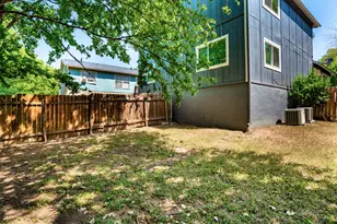 5407 Spring Meadow Rd, Austin, TX 78744 - Photo 24
