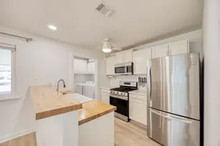5407 Spring Meadow Rd, Austin, TX 78744 - Photo 10