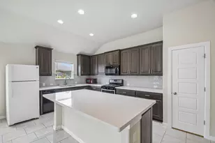 280 Rimrock Ct, Bastrop, TX 78602 - Photo 8