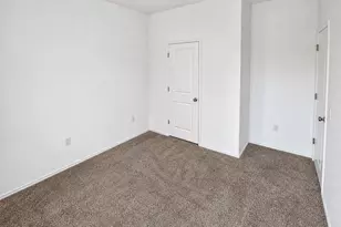 15300 Grenadine Bloom Cv, Del Valle, TX 78617 - Photo 10
