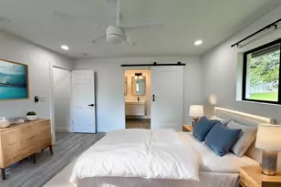 2500 Harrowden Dr, Austin, TX 78727 - Photo 14