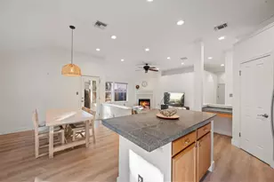 5613 Lomita Verde Cir, Austin, TX 78749 - Photo 6