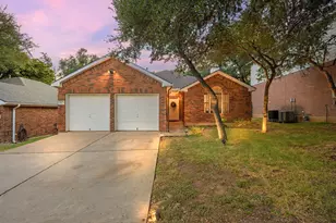 5613 Lomita Verde Cir, Austin, TX 78749 - Photo 1