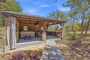238 Jenn Cv, Dripping Springs, TX 78620 - Photo 4