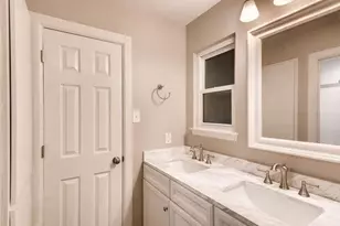 5313 Indio Dr, Austin, TX 78745 - Photo 10