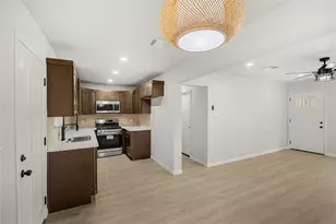 1716 Rockbridge Terrace, Austin, TX 78741 - Photo 8