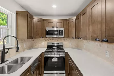 1716 Rockbridge Terrace, Austin, TX 78741 - Photo 6