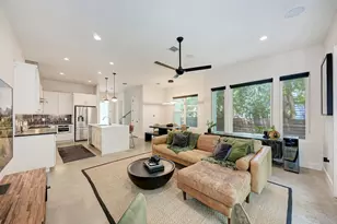 918 Cardinal Ln, Austin, TX 78704 - Photo 2