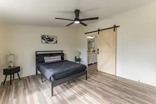 1901 Pecan St, San Marcos, TX 78666 - Photo 12