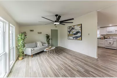 1901 Pecan Street, San Marcos, TX 78666 - Photo 4