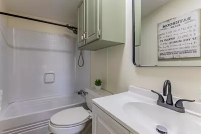 1901 Pecan Street, San Marcos, TX 78666 - Photo 18