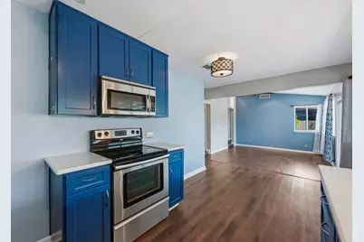 313 Blackberry Drive, Austin, TX 78745 - Photo 10