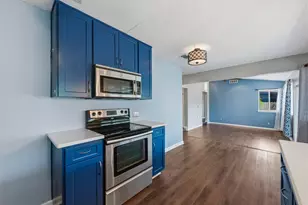 313 Blackberry Dr, Austin, TX 78745 - Photo 10