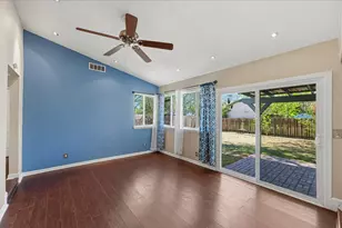 313 Blackberry Dr, Austin, TX 78745 - Photo 4